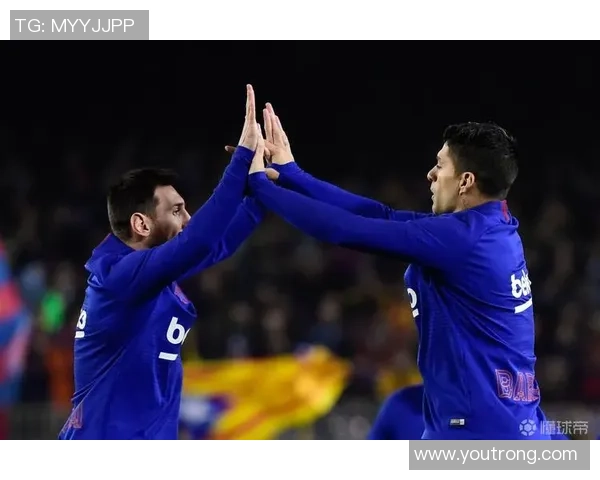 昔日足球明星重聚赛场精彩瞬间回顾与经典对决视频合集